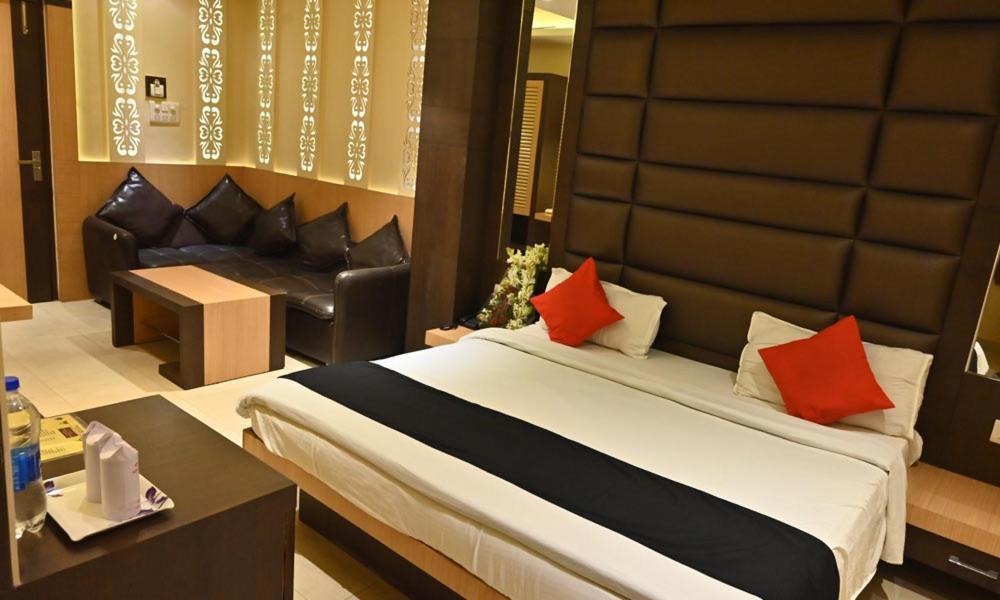 Hotel Royal Cottage Kanpur Extérieur photo