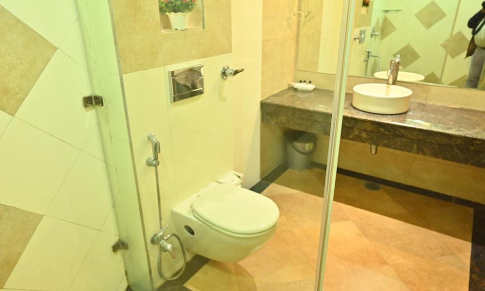 Hotel Royal Cottage Kanpur Extérieur photo