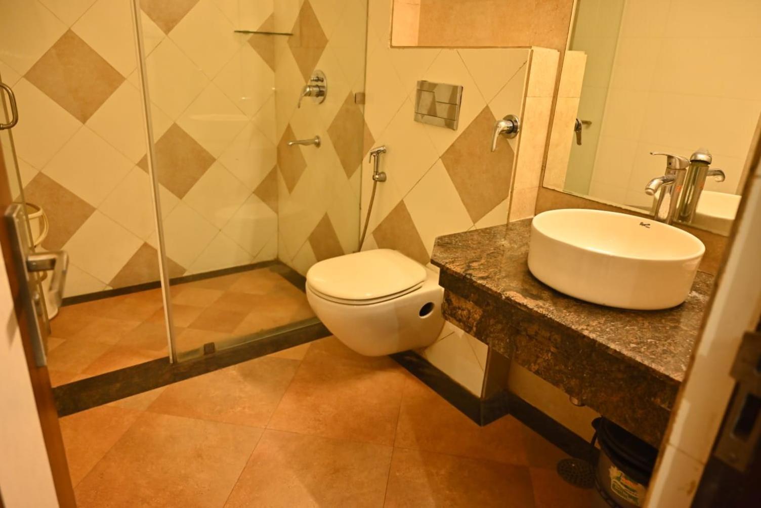 Hotel Royal Cottage Kanpur Extérieur photo